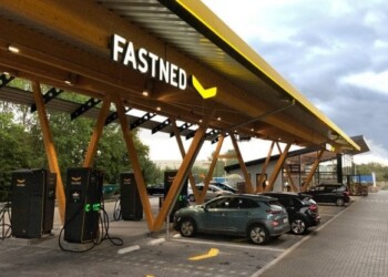 Auto elettrica, arriva l’hub di ricarica veloce più grande del mondo