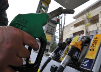 Auto, ma quanto costa usarla? In Campania 500 euro in più della media italiana