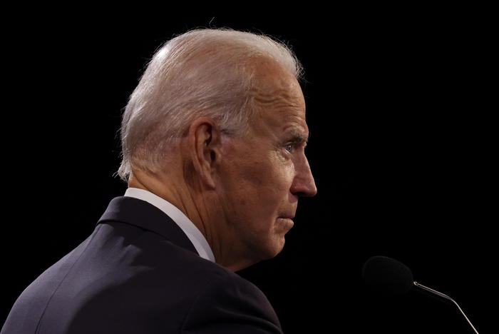 Biden, bugie e fallimenti Trump costati 225 mila vite