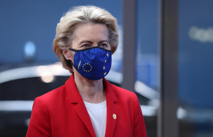 Brexit: domani von der Leyen parlerà con Johnson