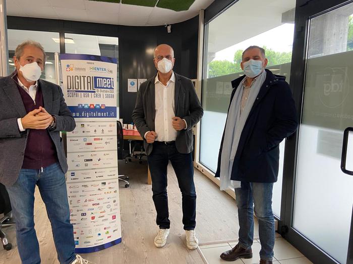 Covid: Crisanti,serve accesso incondizionato a dati mobilità