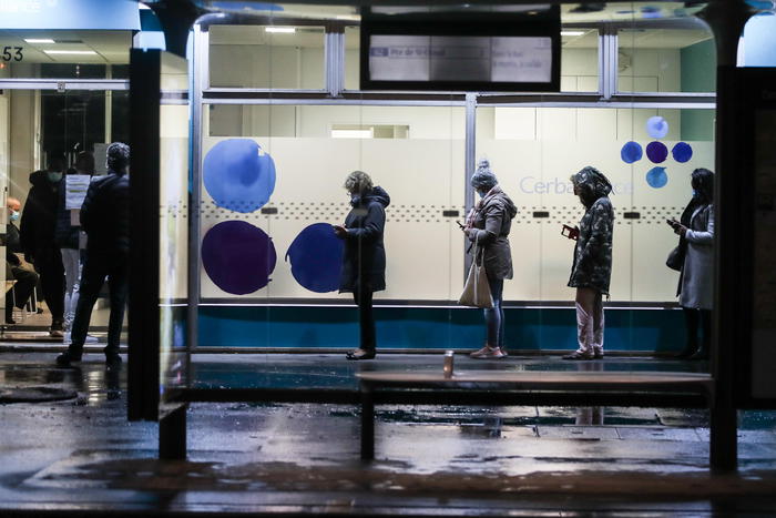 Covid: Francia, oltre 16.000 nuovi casi