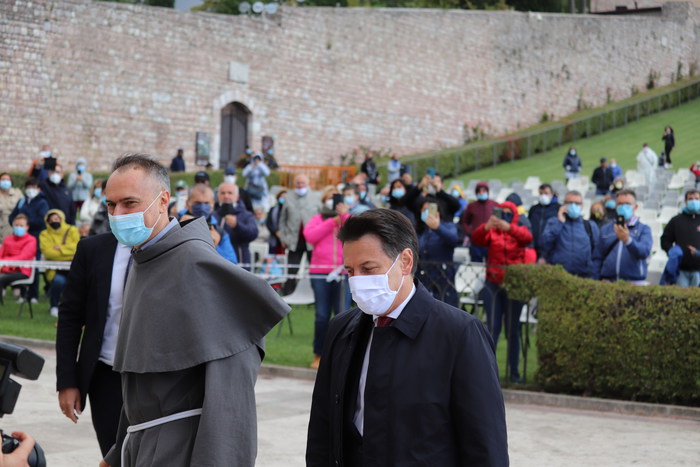 Custode Assisi, mondo in balia globalizzazione