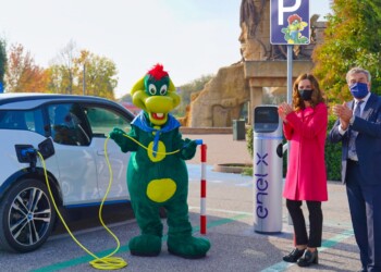 EnelX: la ricarica per le auto elettriche entra a Gardaland