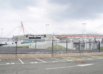 Giocatori Juventus violano isolamento fiduciario, Procura Torino apre fascicolo