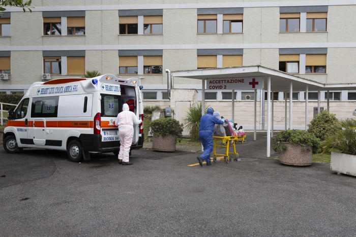 I Medici allertano: ‘I Pronto soccorso sono presi d’assalto’