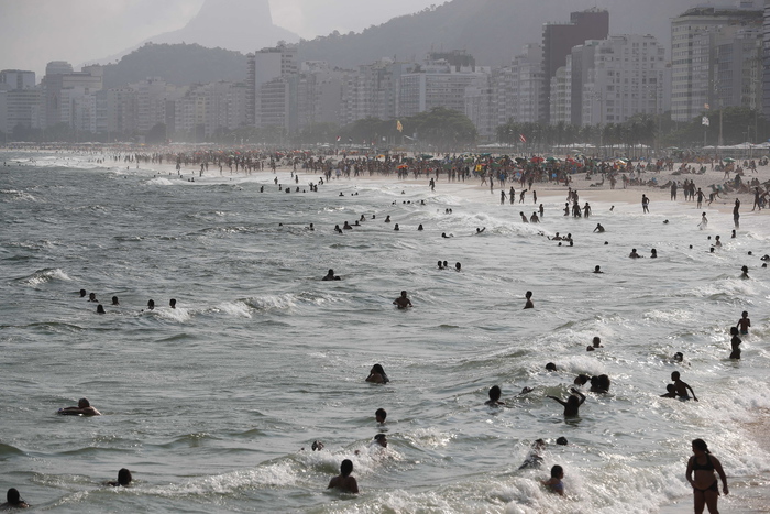 Il Brasile proroga lo stop all’arrivo di stranieri via terra