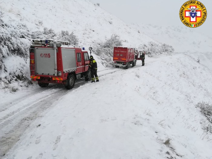 Incidenti montagna: cacciatore precipita con auto in pendio