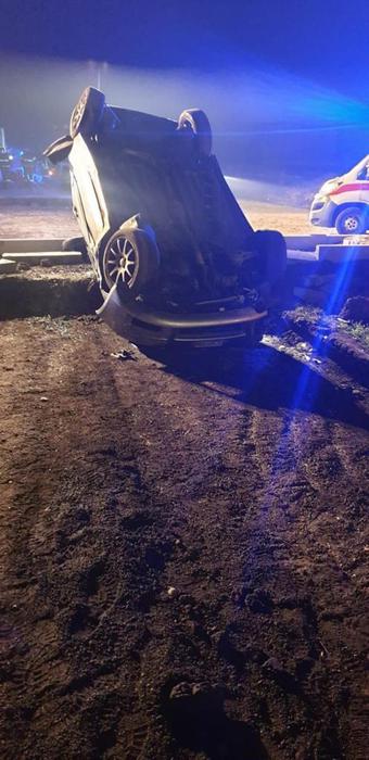 Madre muore nell’auto che si ribalta, grave figlio 5 anni