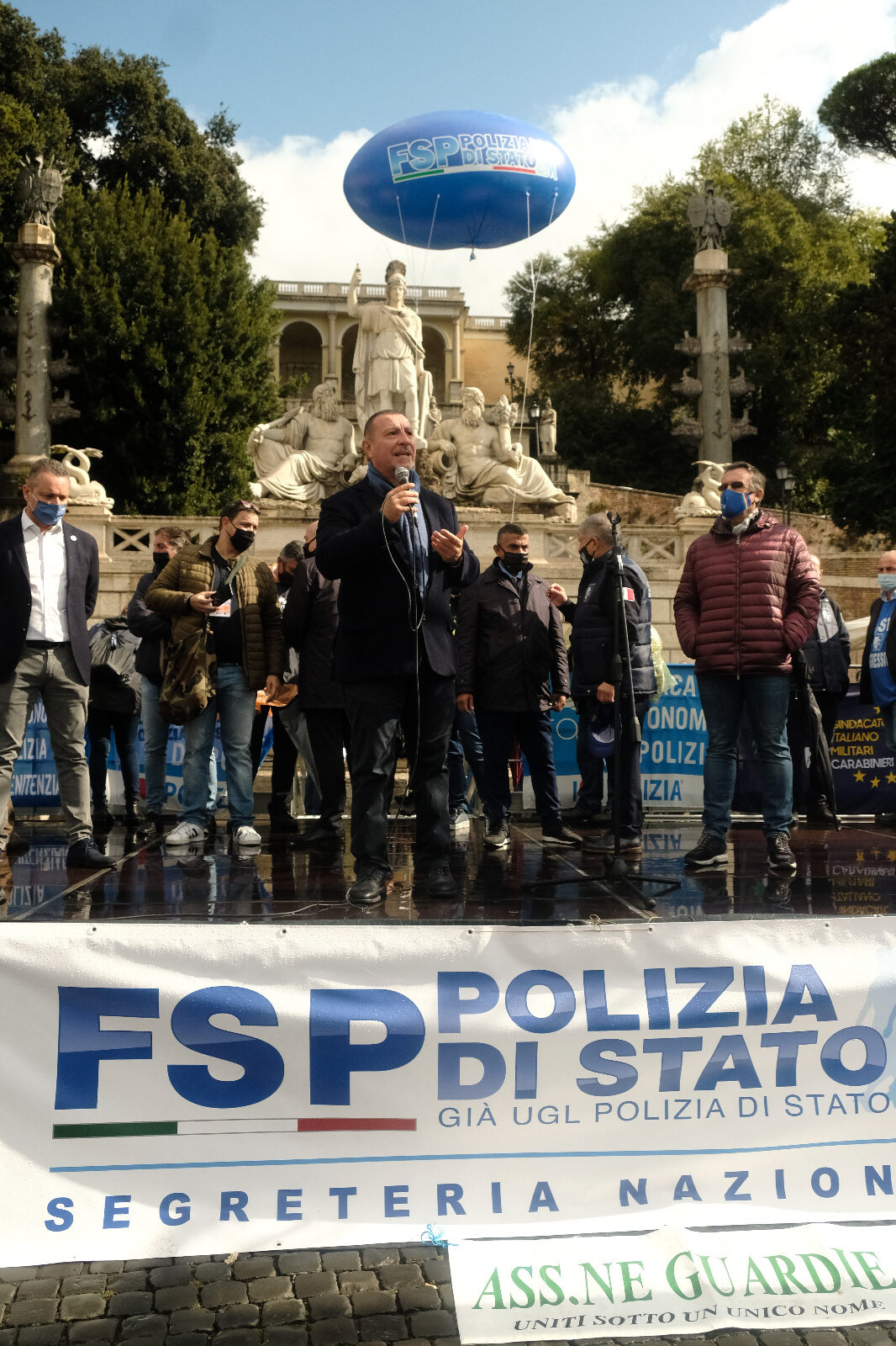 In piazza il grido degli operatori in divisa a politica e istituzioni, Fsp Polizia: “Ora ascoltateci, così la sicurezza è a rischio”