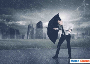 Meteo avverso sull’Italia, maltempo scatenato: rischio NUBIFRAGI, ecco dove