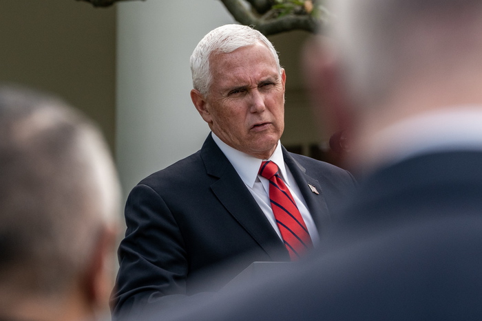Mike Pence negativo al Coronavirus