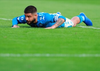 Napoli, per Insigne lieve contrattura alla coscia sinistra