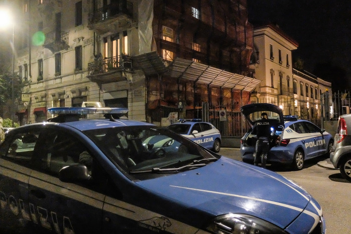 Nasconde cocaina in mascherina, preso pusher in monopattino