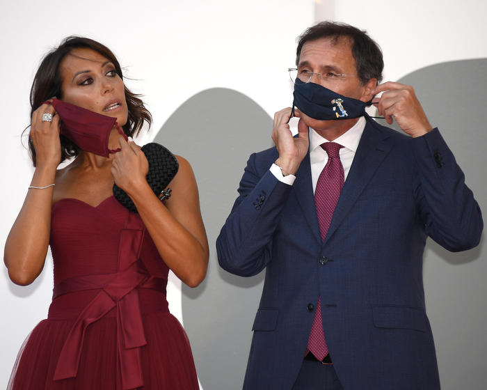 Nunzia De Girolamo, sono positiva al Covid – VIDEO