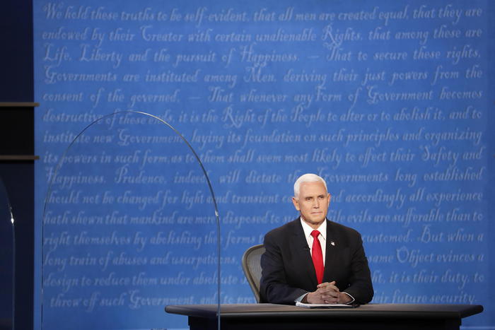 Pence, Biden-Harris minano fiducia in vaccino