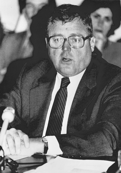 Peter Secchia, ex ambasciatore Usa a Roma, muore di Covid