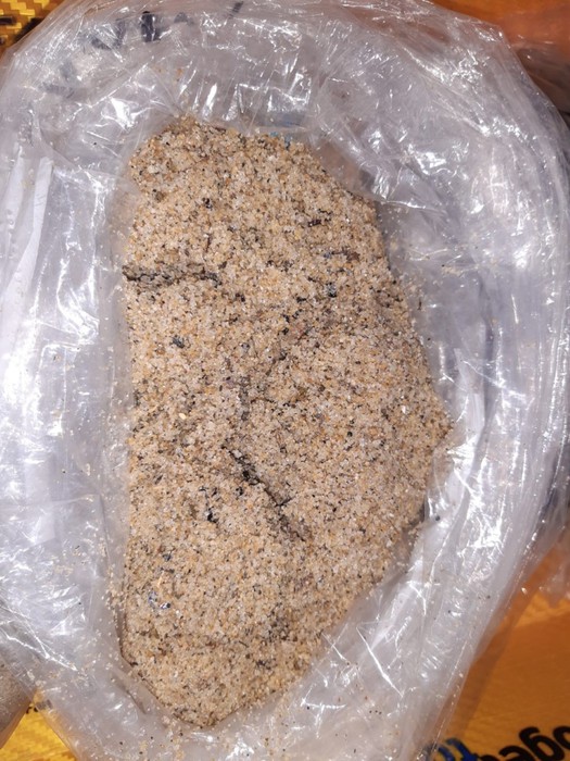 Sabbia dell’Elba come souvenir, 13 kg sequestrati a turisti