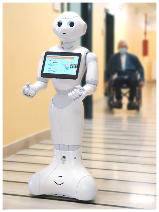 Sanità: robot Pepper aiuterà medici nella cura degli anziani