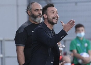Sassuolo-Crotone 4-1, poker e primato per i neroverdi