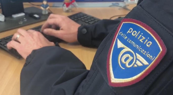 Sui social con le pistole, tre ragazzini denunciati in Romagna