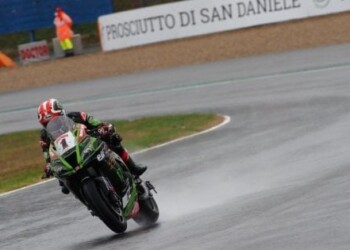 Superbike, Gp Francia: Redding vince gara 2, Rea rimanda la festa iridata
