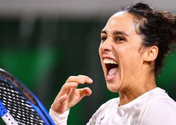 Tennis, Roland Garros: Martina Trevisan stupisce ancora, batte Bertens e vola ai quarti