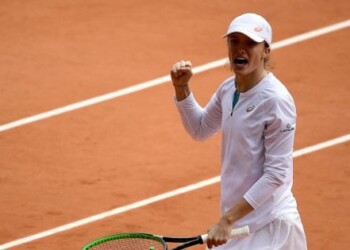Tennis, Roland Garros: vince la gioventù, finale femminile Kenin-Swiatek