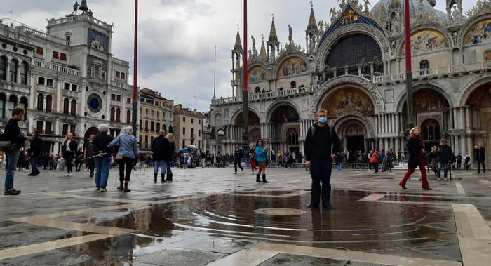 Torna l’acqua alta, Mose ancora a difesa Venezia