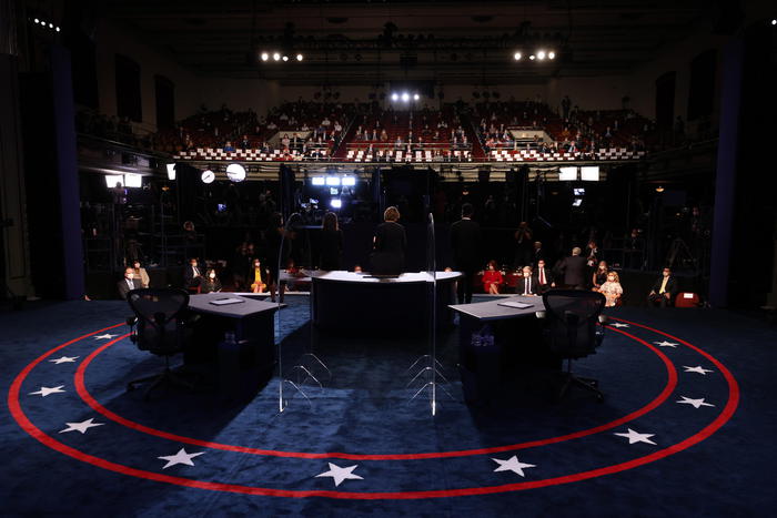 Usa 2020: iniziato primo ed unico duello tv Pence-Harris
