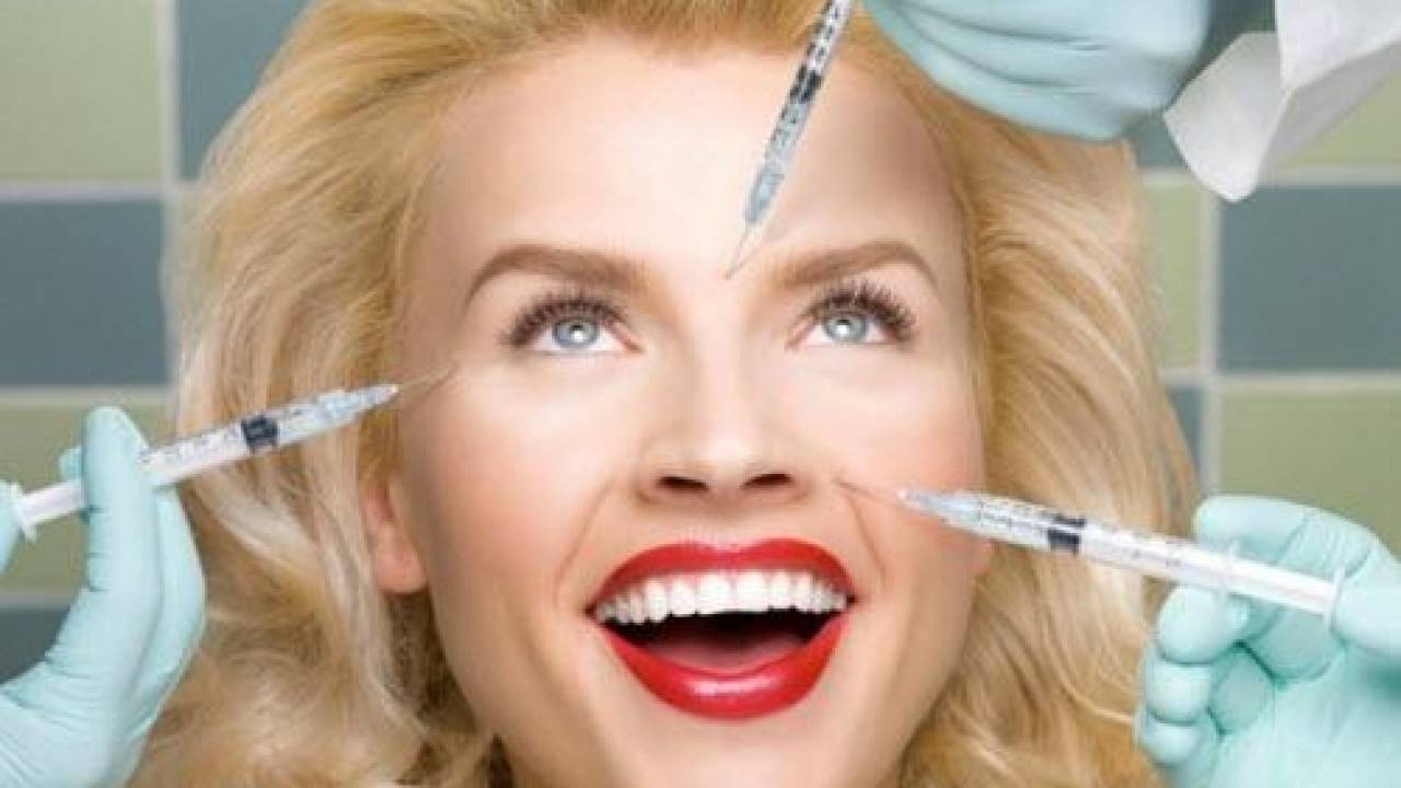 La chirurgia estetica,un desiderio in forte aumento anche nelle ragazze più giovani