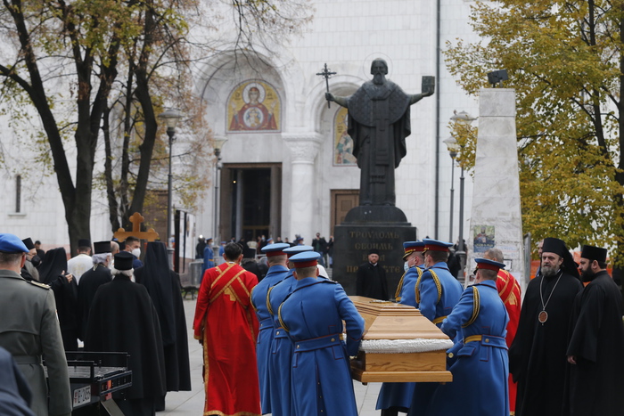 A Belgrado i funerali del patriarca ortodosso Irinej
