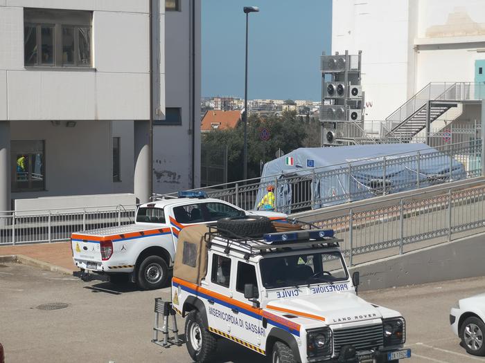 >ANSA-IL-PUNTO/COVID: sindaci sardi chiedono più test rapidi