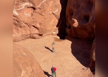 Arizona, scompare misteriosamente il monolite e ne compare un altro