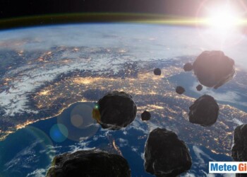 ASTEROIDI e METEORITI, la NASA con nuovi programmi per deviare l’impatto sulla Terra