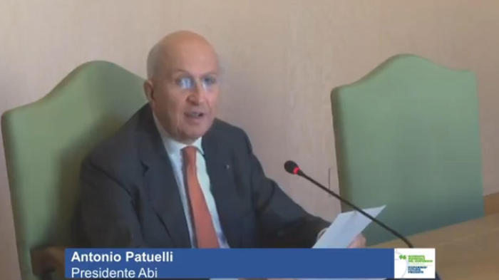 Banche: Patuelli, correggere regole Ue o rischi credito