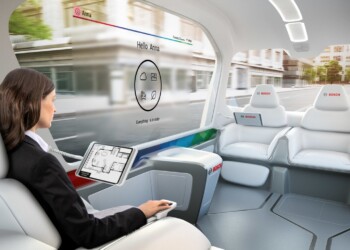 Benvenuti nel futuro: sali in auto e “dialoghi” con la tua abitazione