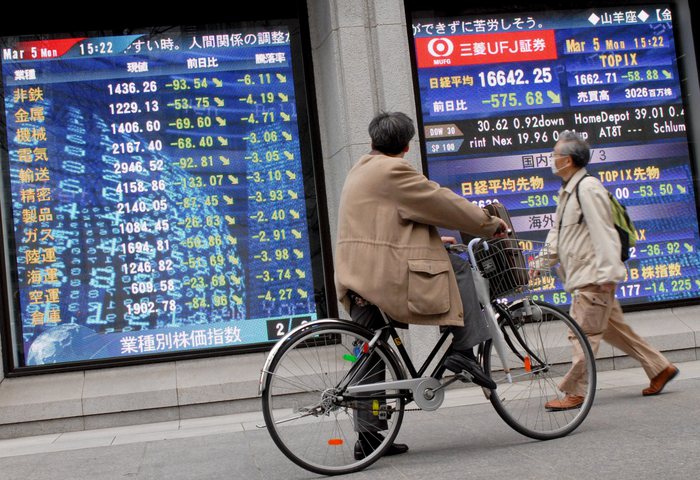 Borsa:Asia chiude in rialzo con la Cina,si guarda a pandemia