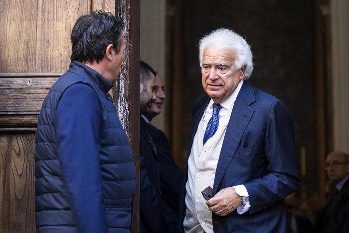 Cassazione condanna Verdini a sei anni e mezzo