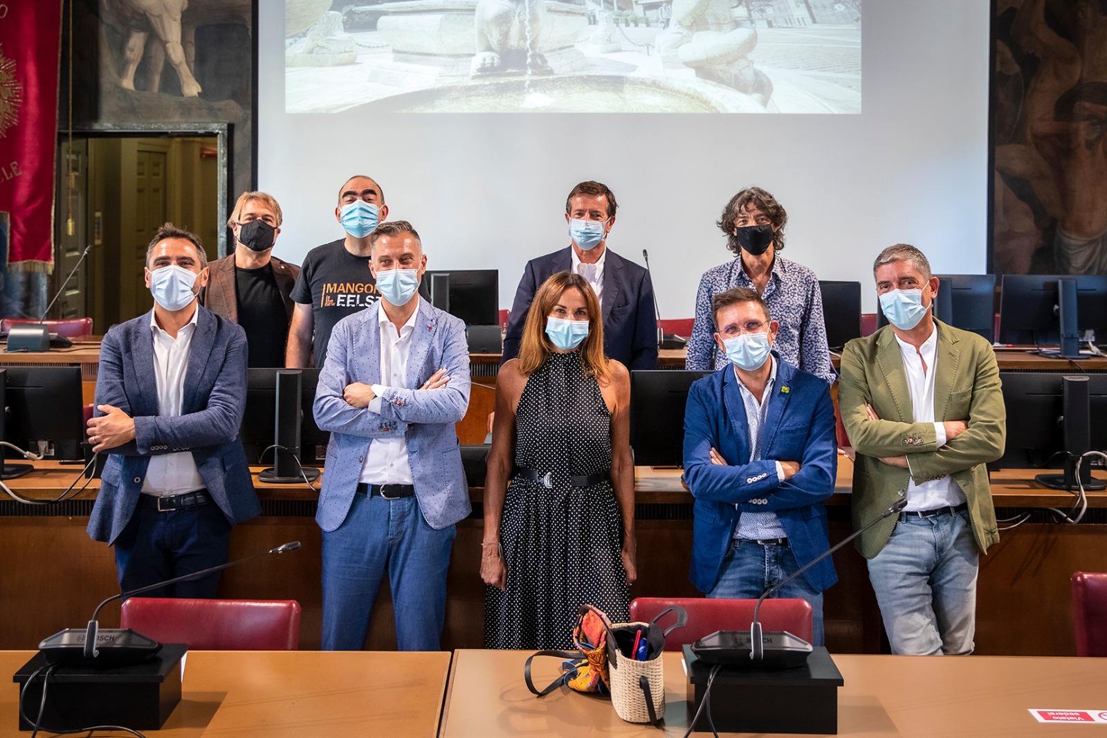 AL VIA L’ASTA SOLIDALE INSIEME PER LA MUSICA CON ELIO E LE STORIE TESE, TRIO MEDUSA E CESVI