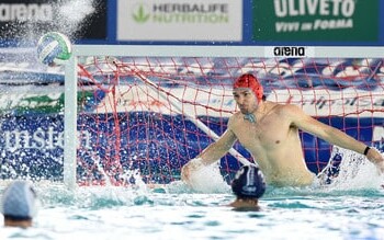 Coronavirus, positivo nella Lazio Nuoto: salta la gara con l’Ortiga