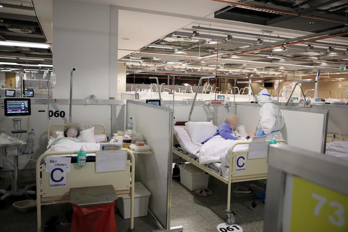 Covid, 56 milioni di contagi al mondo