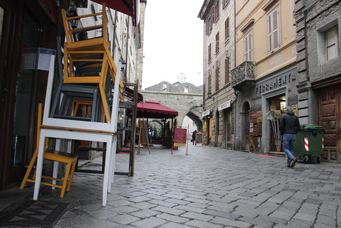 Covid: Iss, Vda a rischio moderato con alta probabilità crescita