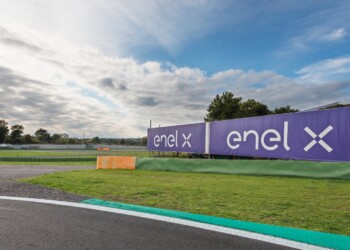 Enel X scende in pista a Vallelunga
