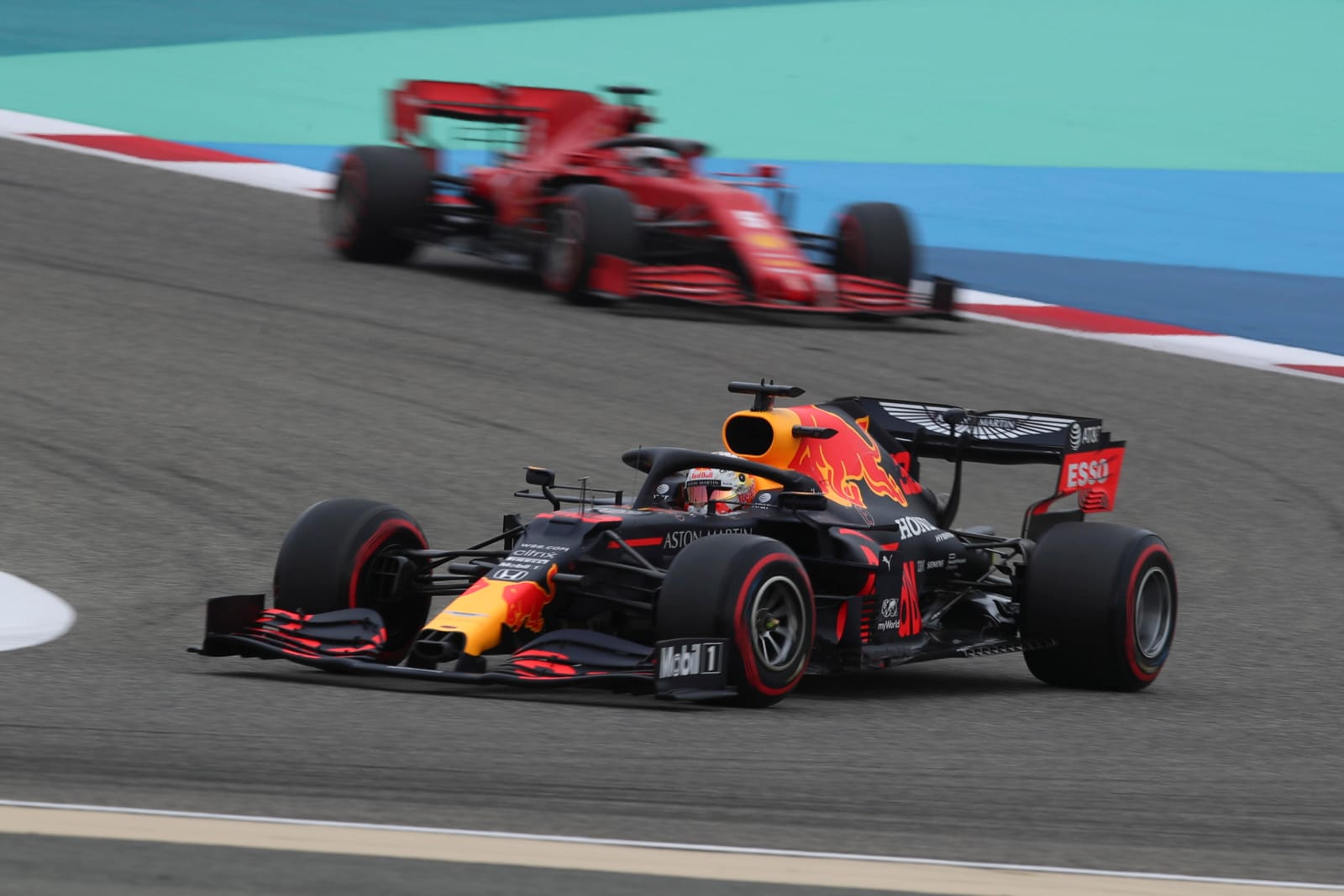 F1, GP Bahrain: Verstappen al comando nelle FP3, Ferrari indietro
