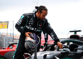 F1, Hamilton: “Sono il migliore e merito rispetto”