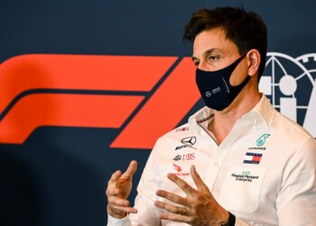 F1 Mercedes, Wolff: “Il viaggio da fare insieme è ancora molto lungo”