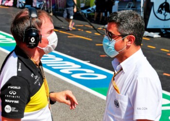 F1 Renault, Permane: “Alonso in costante contatto con noi”
