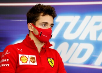 Ferrari, Leclerc: “Tanta delusione, ho buttato tutto nel cestino”