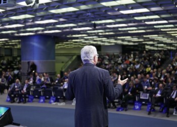 AGRICOLTURA, VINO E INNOVAZIONE  LA MINISTRA BELLANOVA E PAOLO DE CASTRO  ALLA TERZA GIORNATA DEL FESTIVAL DEL FUTURO